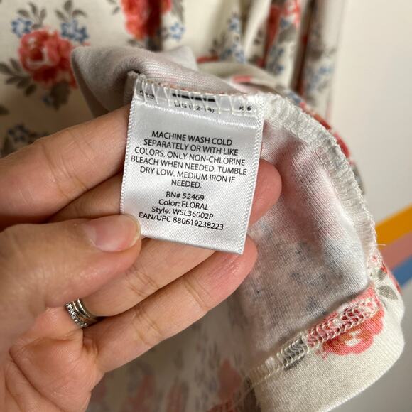 Floral Long Sleeve Top Womens L Cottagecore White Pink Roses Romantic Basic - Picture 5 of 6